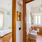 Capodimonte Woods Retreat - Private Parking *