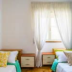 Capodimonte Woods Retreat - Private Parking Apartment