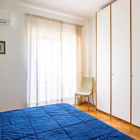 Capodimonte Woods Retreat - Private Parking Apartment