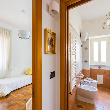 Capodimonte Woods Retreat - Private Parking *